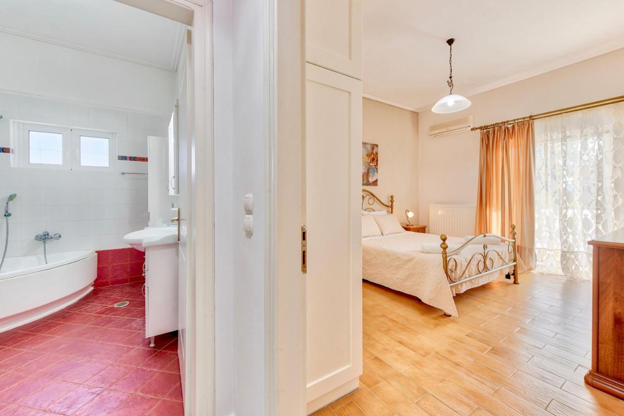 Silia Villa *